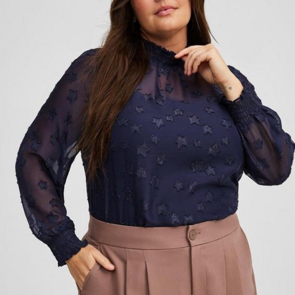 Torrid Navy Clip Blouse With Cami Sheer Stars NWT Size 0/L/12
